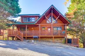 5 Mi to Dtwn Cabin with Hot Tub in Pigeon Forge!